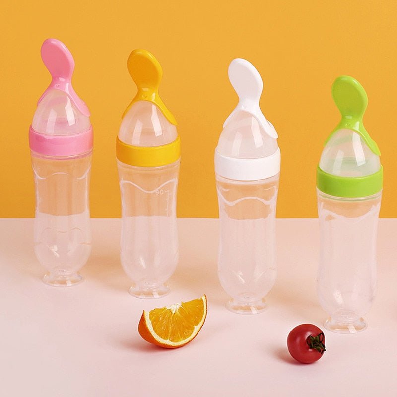 Biberon avec cuillère pour nouveau-né | EasyBottle™ - Les bébés